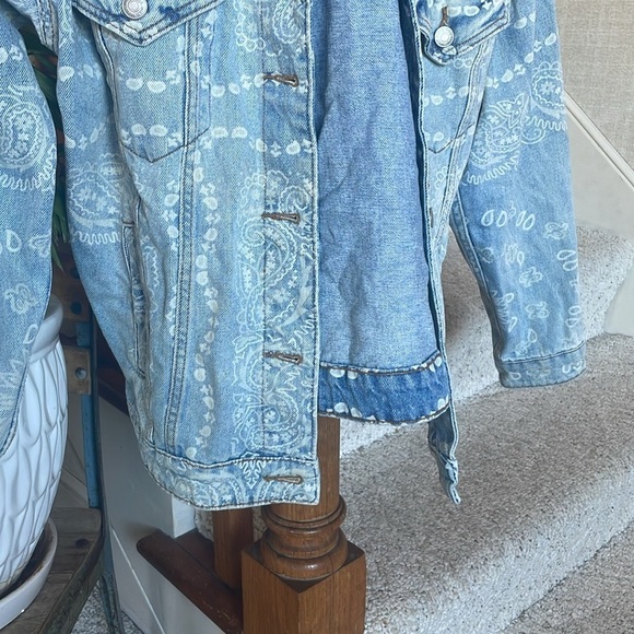Wild Fable Oversized Bohemian Jean Jacket - Picture 5 of 11